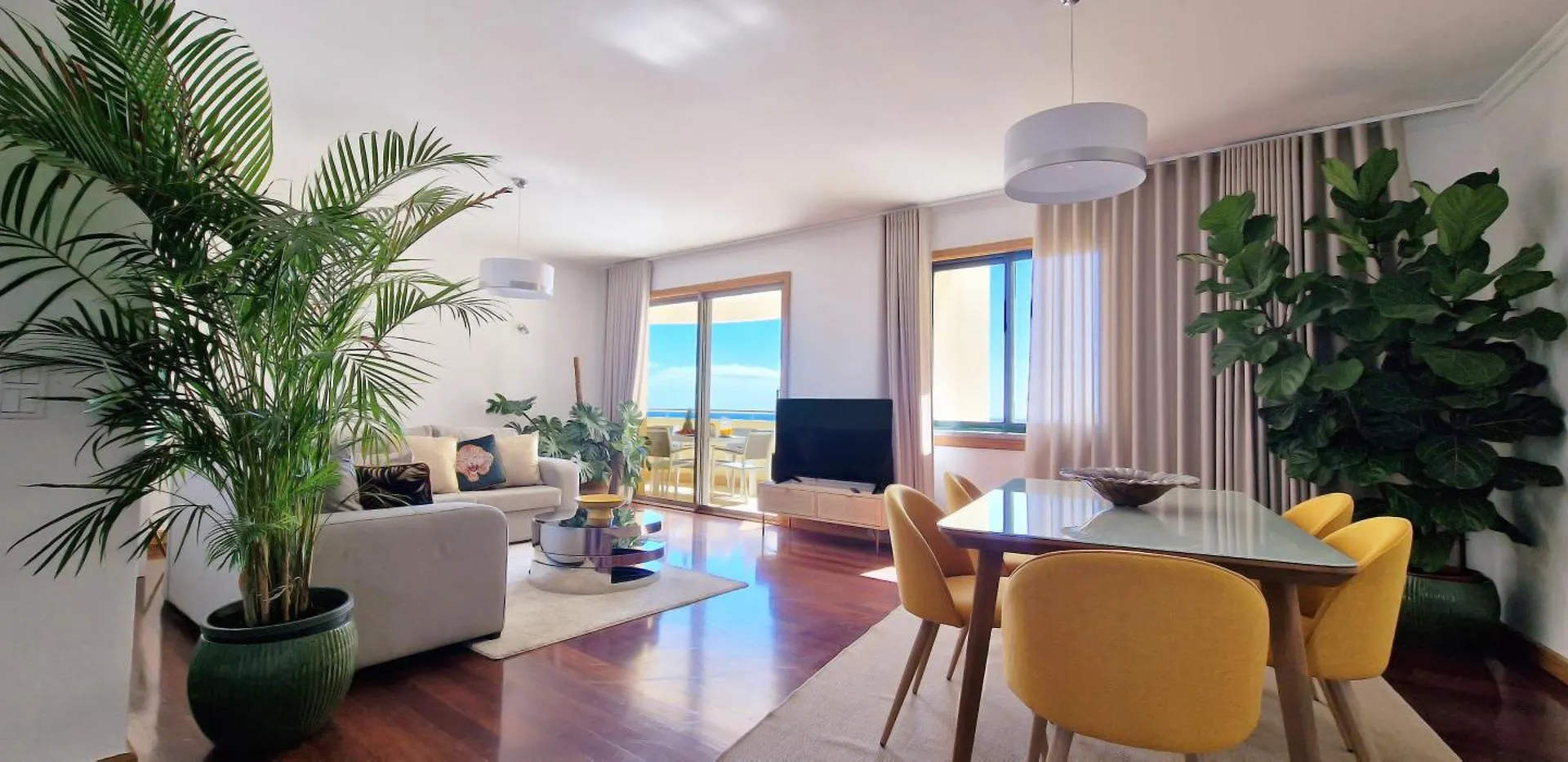 Glorious Apartment By Lovelystay Funchal  Portugal