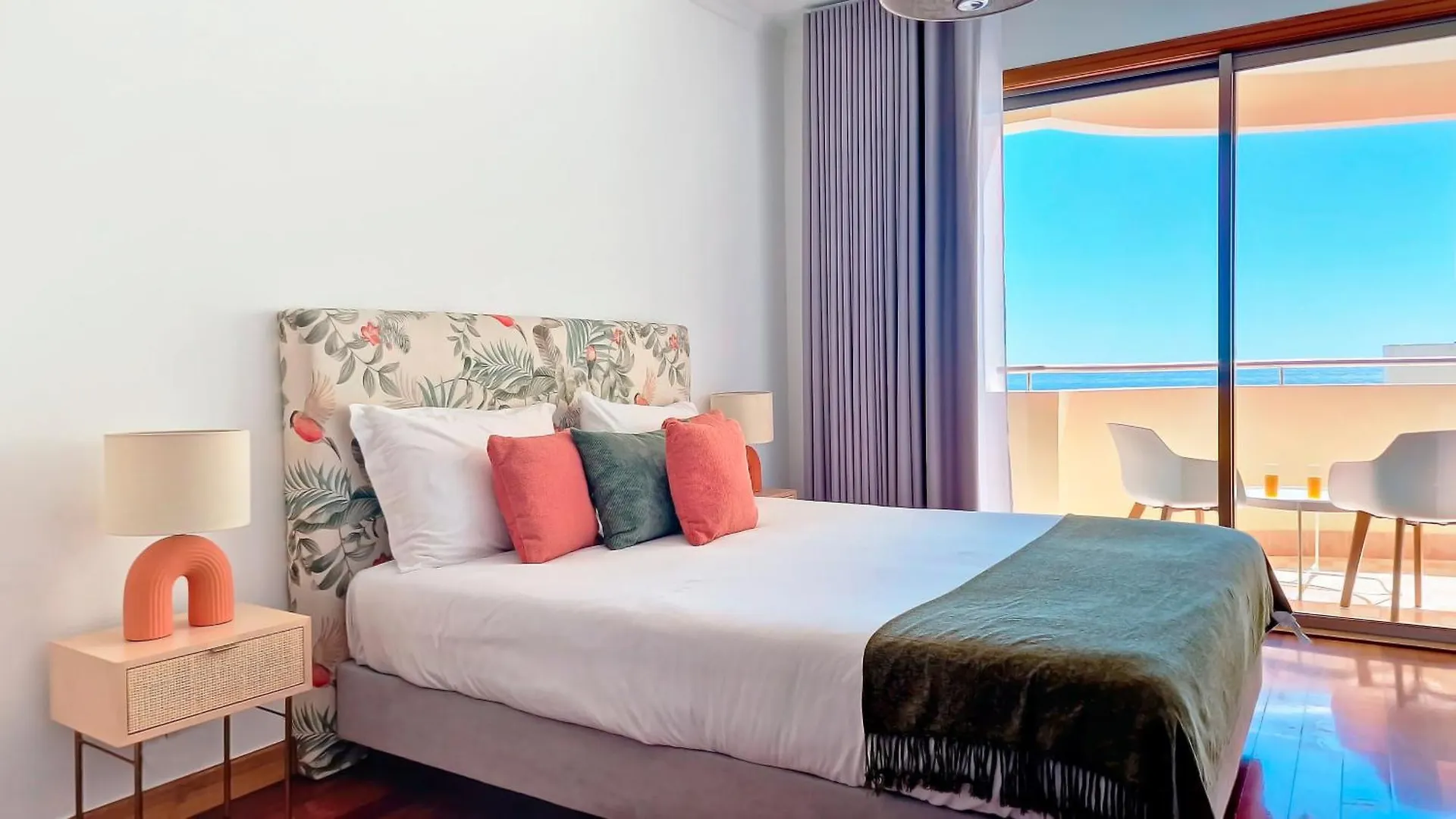 Glorious Apartment By Lovelystay Funchal  Funchal (Madeira)