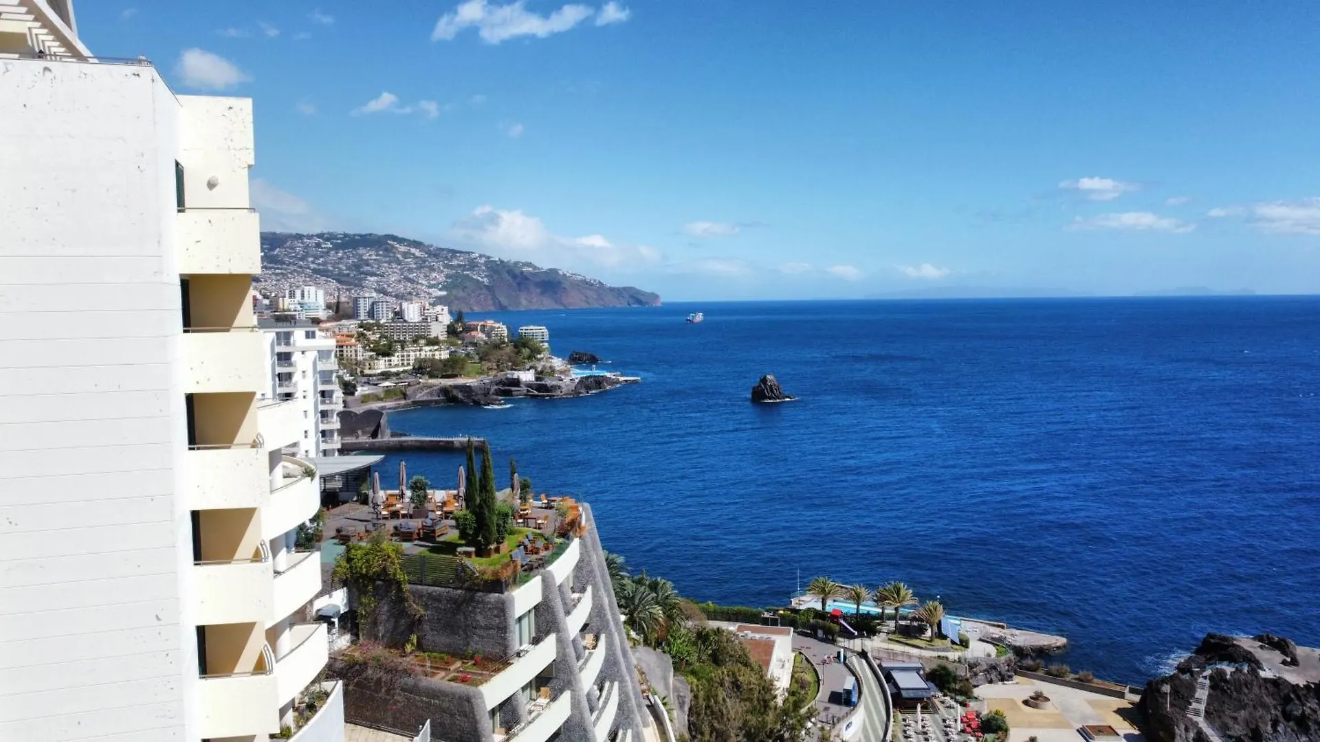 Glorious Apartment By Lovelystay Funchal